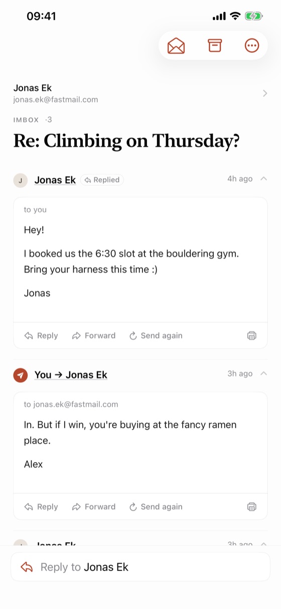 A mail thread on iPhone.